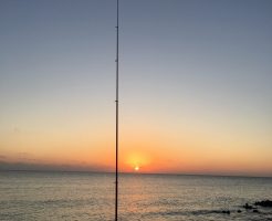 夕日と釣り竿