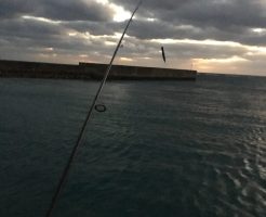 明け方の漁港